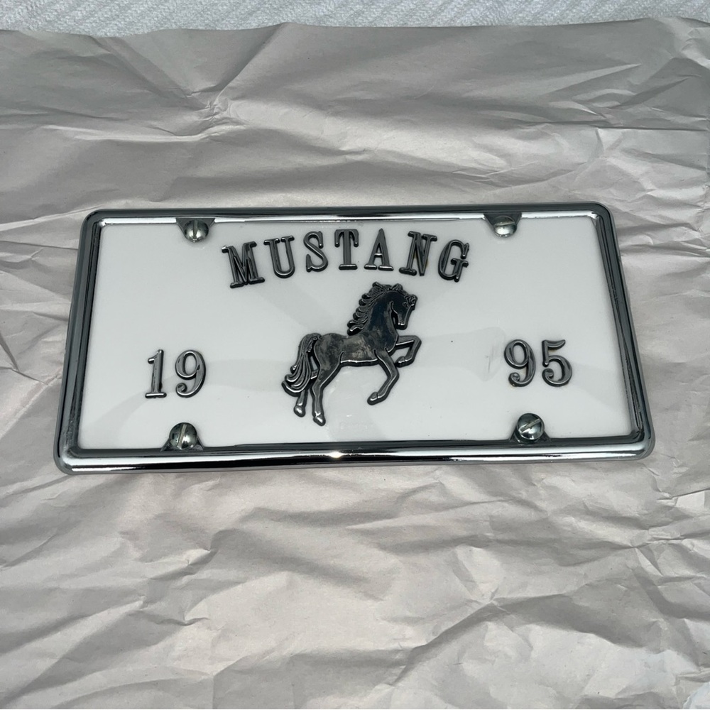 Mustang 1995 License Plate Frame